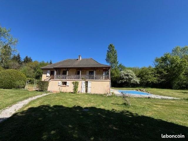 Pavillon 6 pièces 156 m²