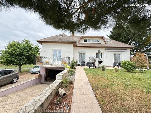Pavillon 6 pièces 162 m²