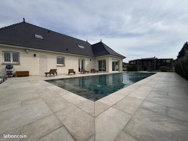 Pavillon 6 pièces 165 m²