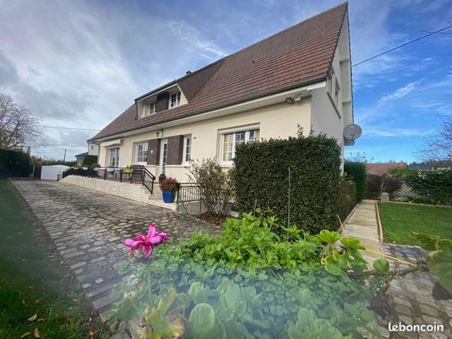 Pavillon 6 pièces 166 m²
