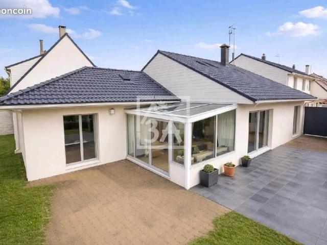 Pavillon 6 pièces 167 m²