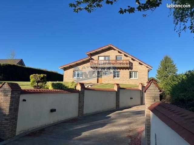 Pavillon 6 pièces 170 m²