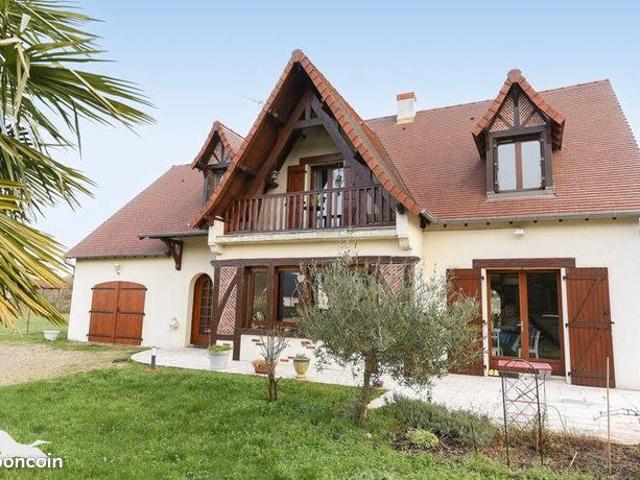 Pavillon 6 pièces 171 m²