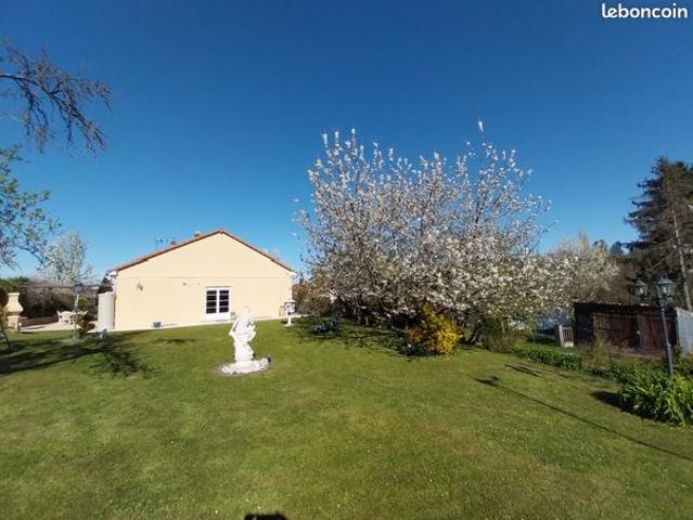 Pavillon 6 pièces 176 m²