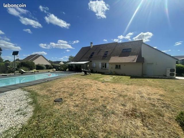 Pavillon 6 pièces 178 m²