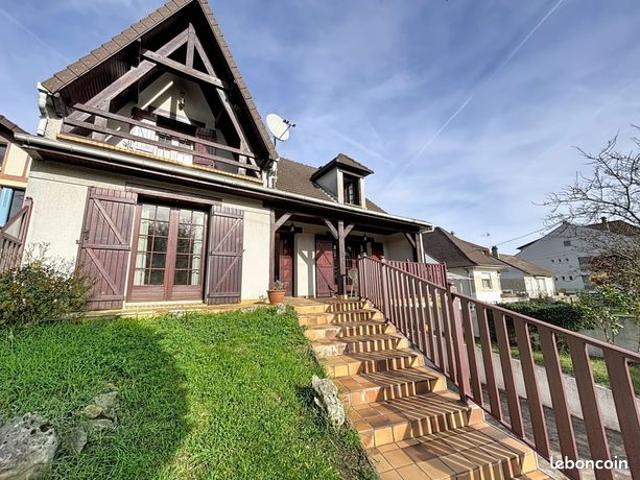 Pavillon 6 pièces 178 m²