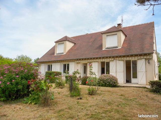 Pavillon 6 pièces 180 m²