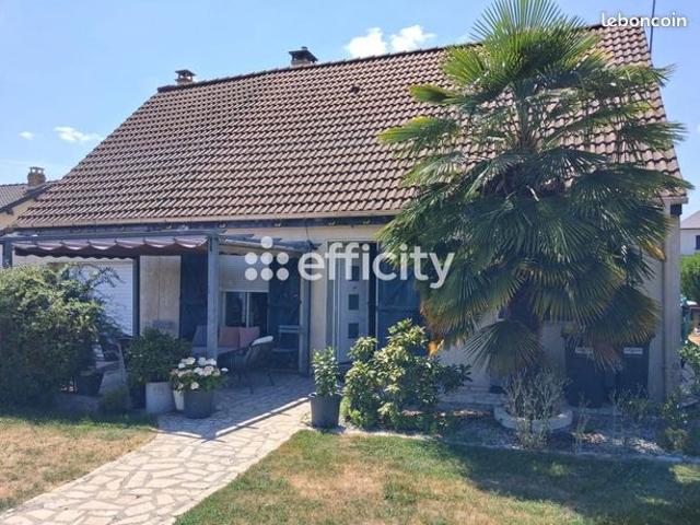 Pavillon 6 pièces 180 m²