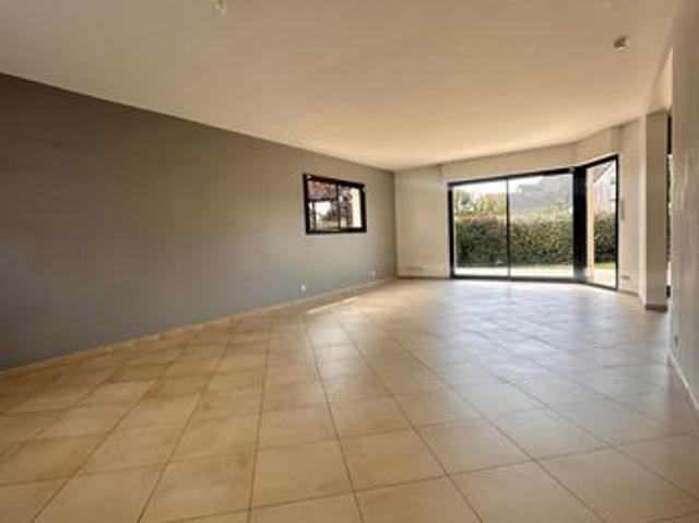 Pavillon 6 pièces 180 m²