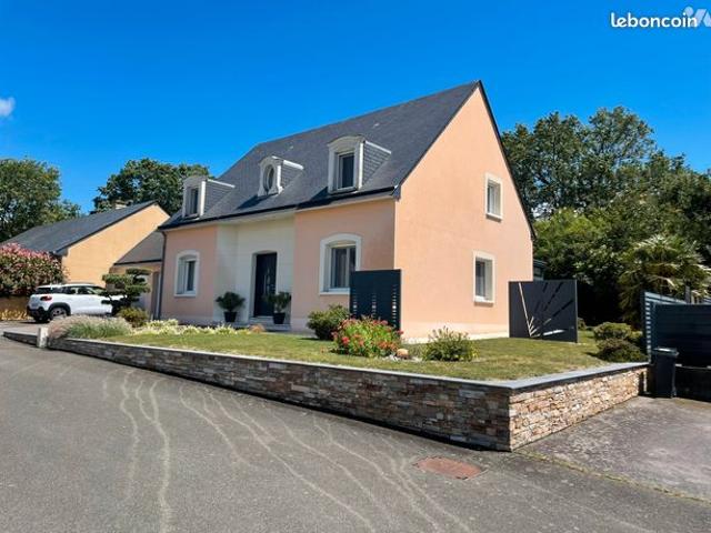 Pavillon 6 pièces 181 m²