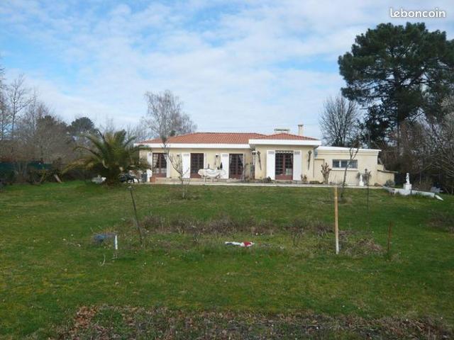 Pavillon 6 pièces 182 m²