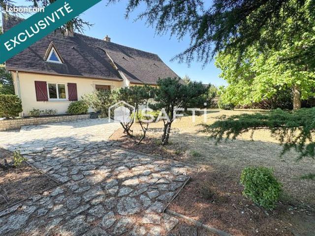 Pavillon 6 pièces 182 m²