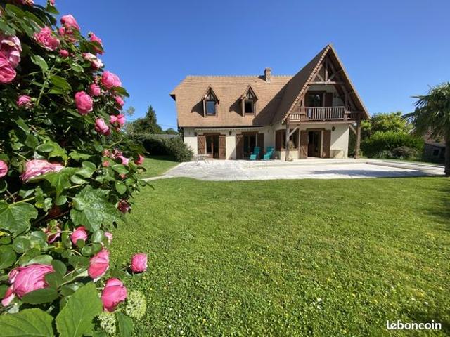 Pavillon 6 pièces 182 m²