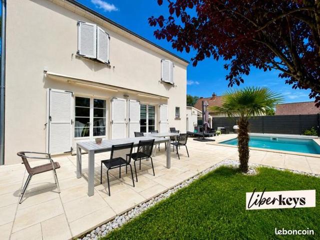 Pavillon 6 pièces 184 m²