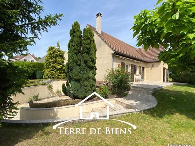 Pavillon 6 pièces 185 m²