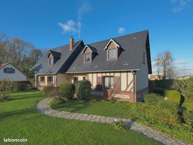 Pavillon 6 pièces 187 m²