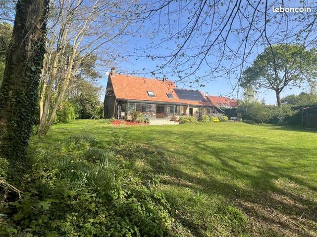 Pavillon 6 pièces 194 m²
