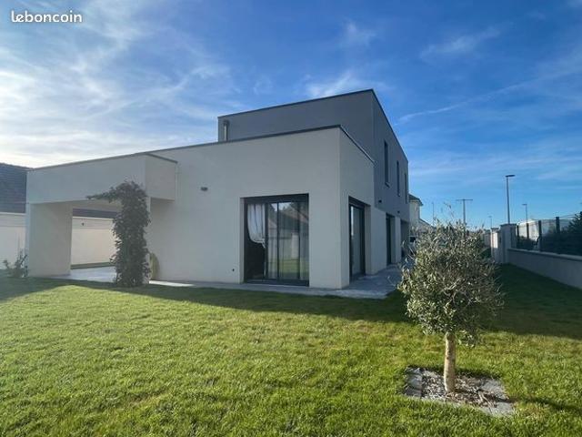 Maison 6 pièces 197 m²
