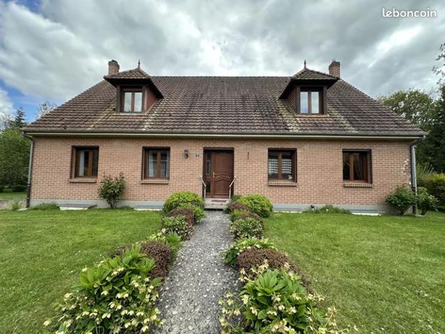 Pavillon 6 pièces 208 m²