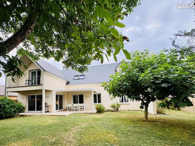 Pavillon 6 pièces 190 m²