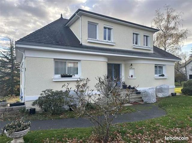 Pavillon 6 pièces 276 m²