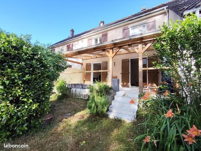 Pavillon 7 pièces 97 m²