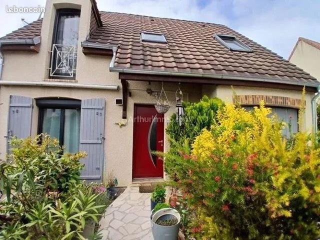 Pavillon 7 pièces 110 m²