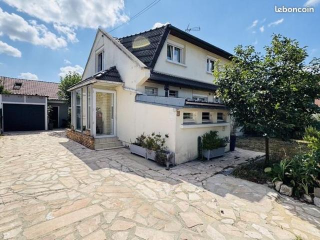 Pavillon 7 pièces 113 m²