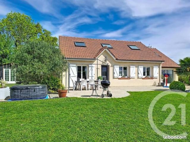 Pavillon 7 pièces 114 m²