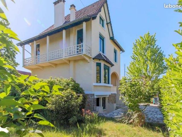 Pavillon 7 pièces 115 m²