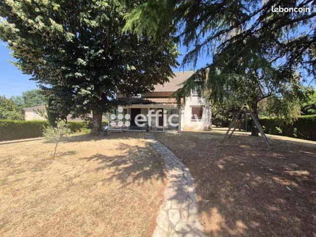 Pavillon 7 pièces 122 m²