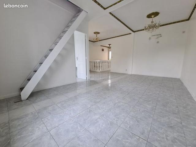 Pavillon 7 pièces 126 m²