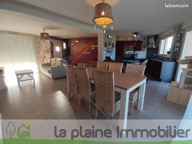 Pavillon 7 pièces 127 m²