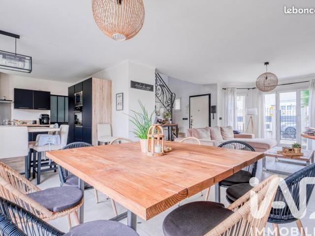 Pavillon 7 pièces 130 m²
