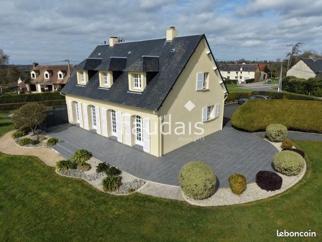 Pavillon 7 pièces 135 m²