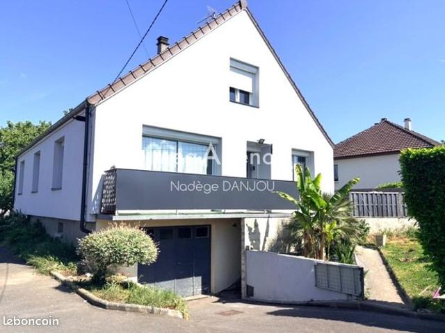 Pavillon 7 pièces 139 m²