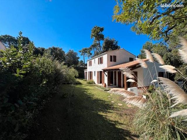 Pavillon 7 pièces 139 m²