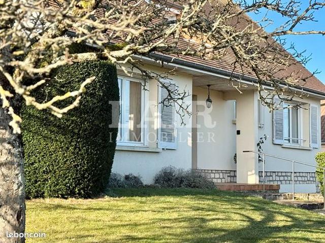 Pavillon 7 pièces 140 m²