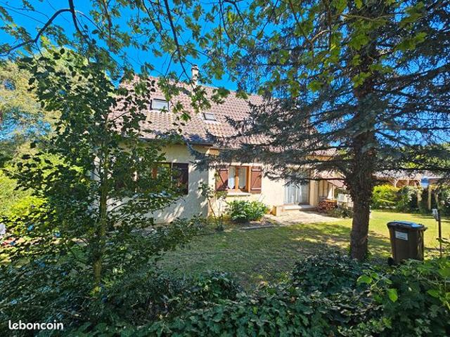 Pavillon 7 pièces 142 m²