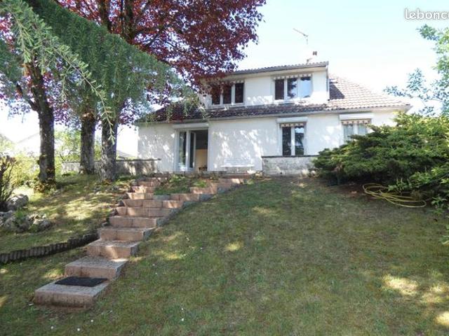 Pavillon 7 pièces 142 m²
