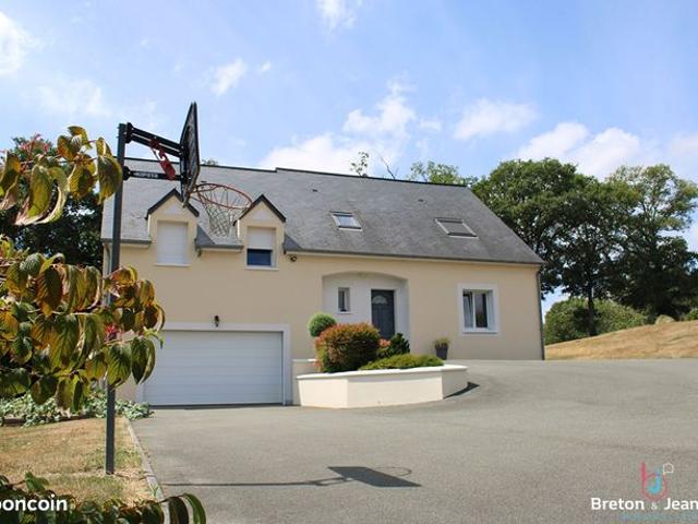 Pavillon 7 pièces 143 m²