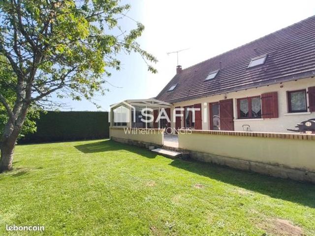 Pavillon 7 pièces 143 m²