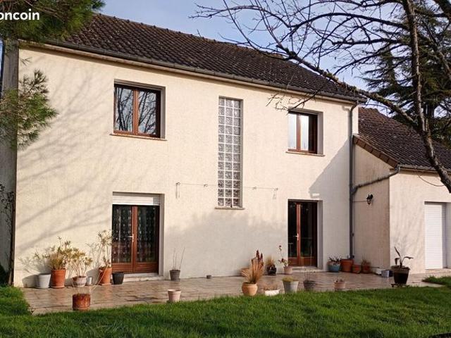 Pavillon 7 pièces 144 m²