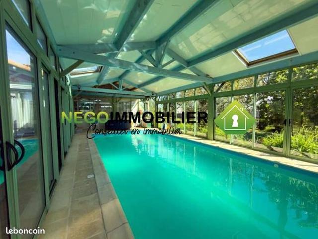 Pavillon 7 pièces 144 m²