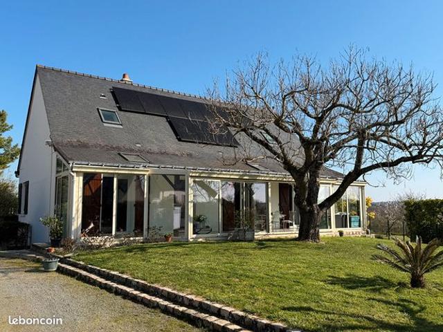 Pavillon 7 pièces 144 m²