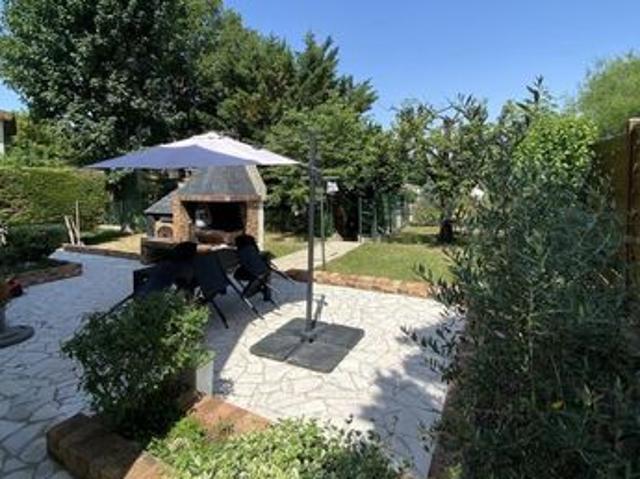 Pavillon 7 pièces 144 m²