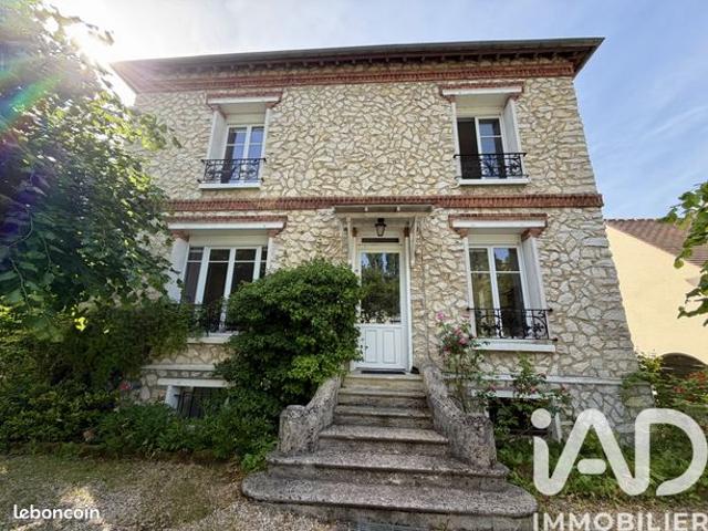 Pavillon 7 pièces 145 m²