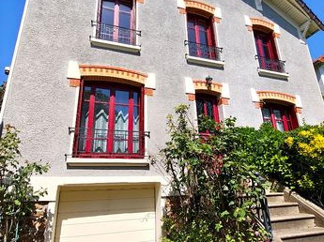 Pavillon 7 pièces 150 m²