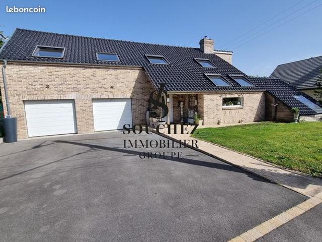 Pavillon 7 pièces 150 m²