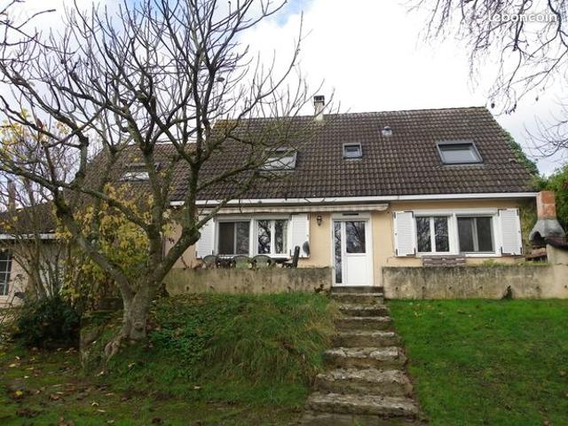 Pavillon 7 pièces 151 m²